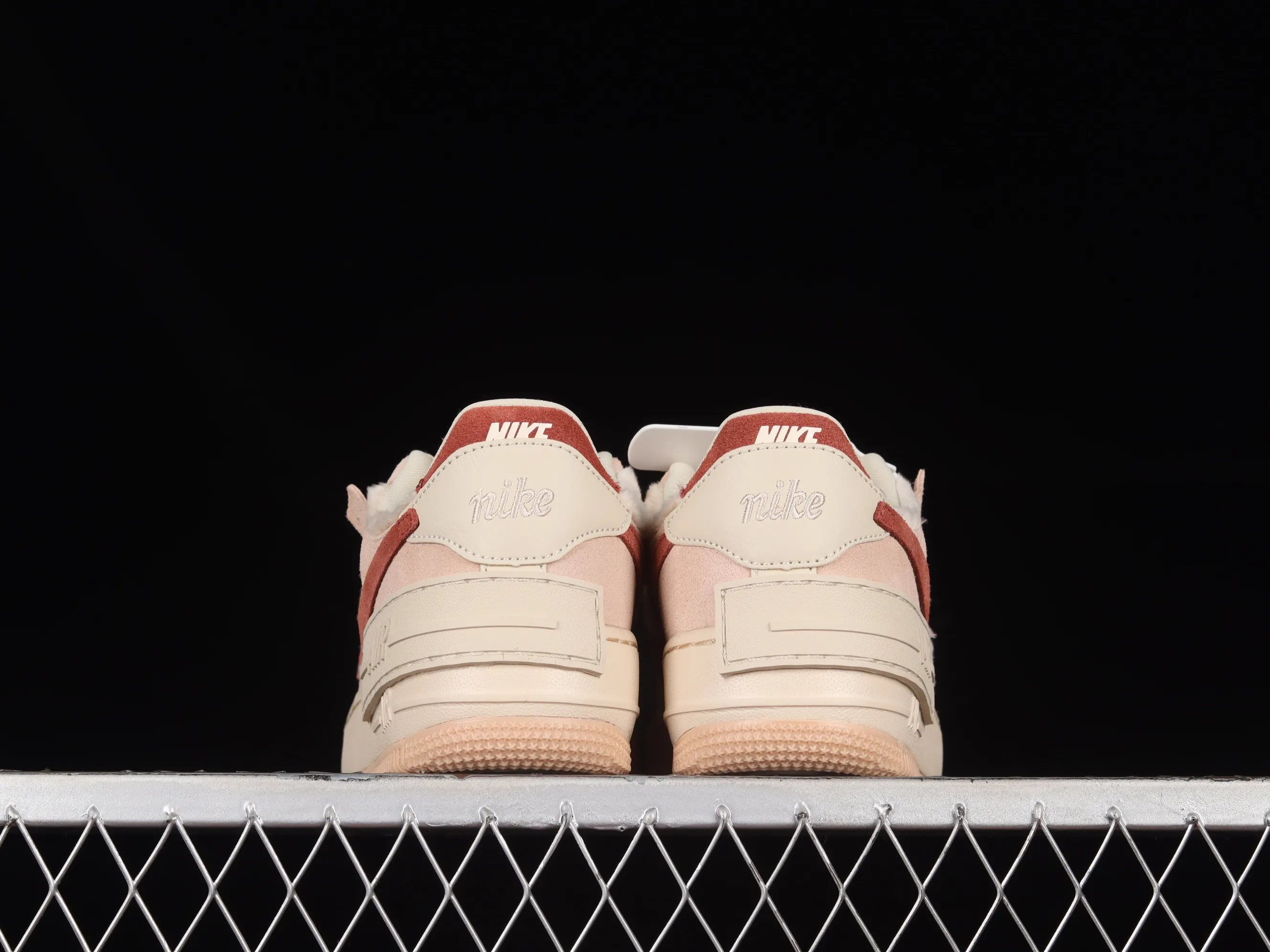 All Categories Nk Air Force 1 Air Force Series Nk Air Force 1 Shadow Air Force Lightweight Increase Nk Air Force 1 Shadow Air Force One Lightweight Increase Low-top Versatile Sneakers DZ4705-200